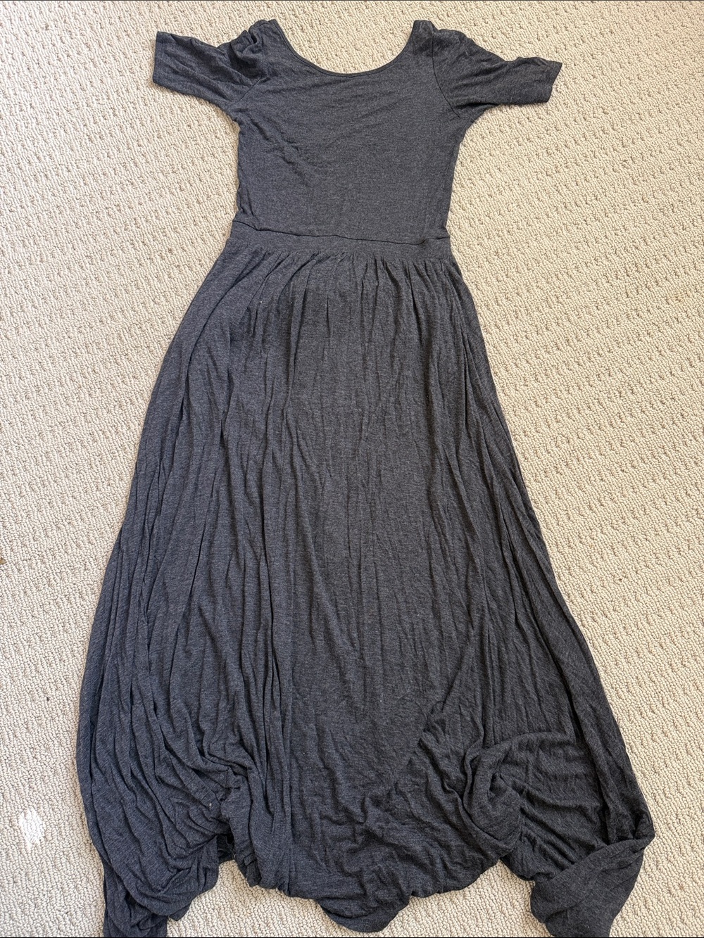 H by bordeaux Charcoal Gray Short-Sleeve Maxi Dress